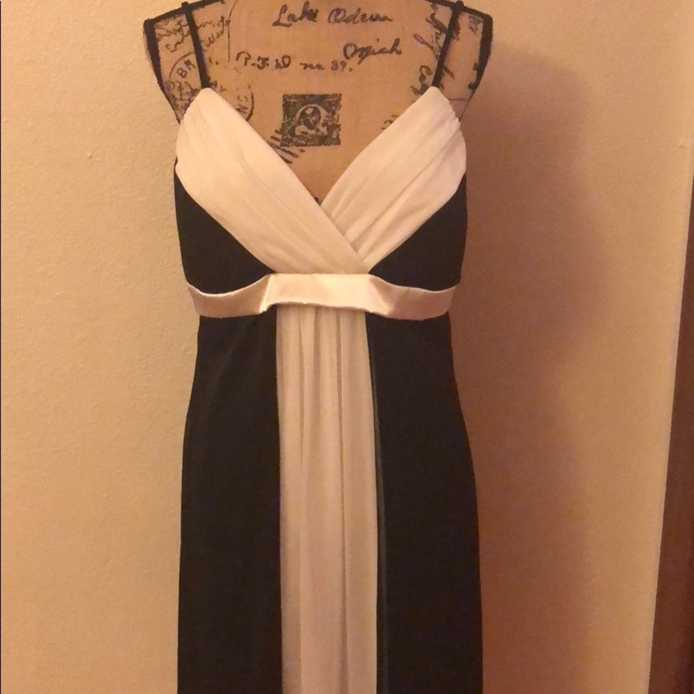 Black/white cocktail dress